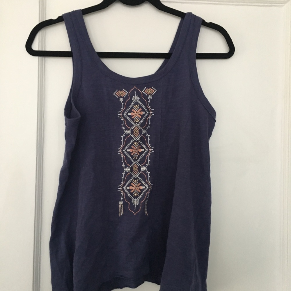 NWOT Embroidered Blue Love on a Hanger Tank Top